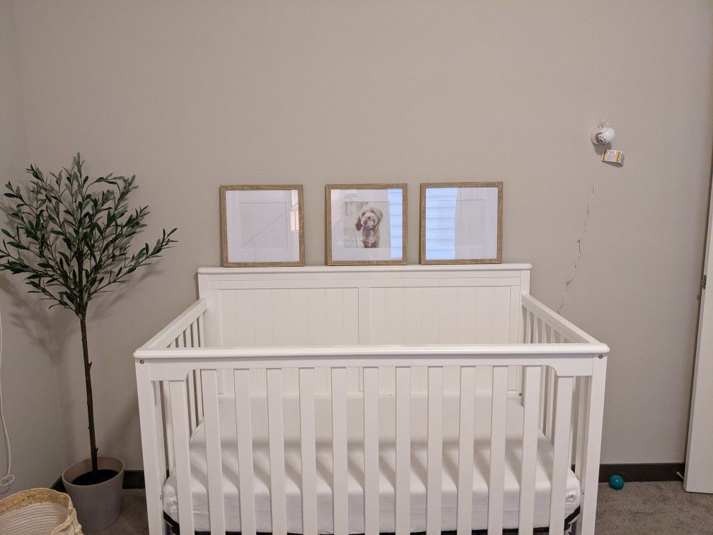 White Crib