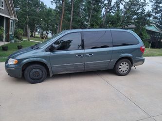 2007 Chrysler town and country