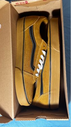 NIB Vans Ward Low Suede Men's Sneakers - Golden Brown / Gum (Size 9.5)