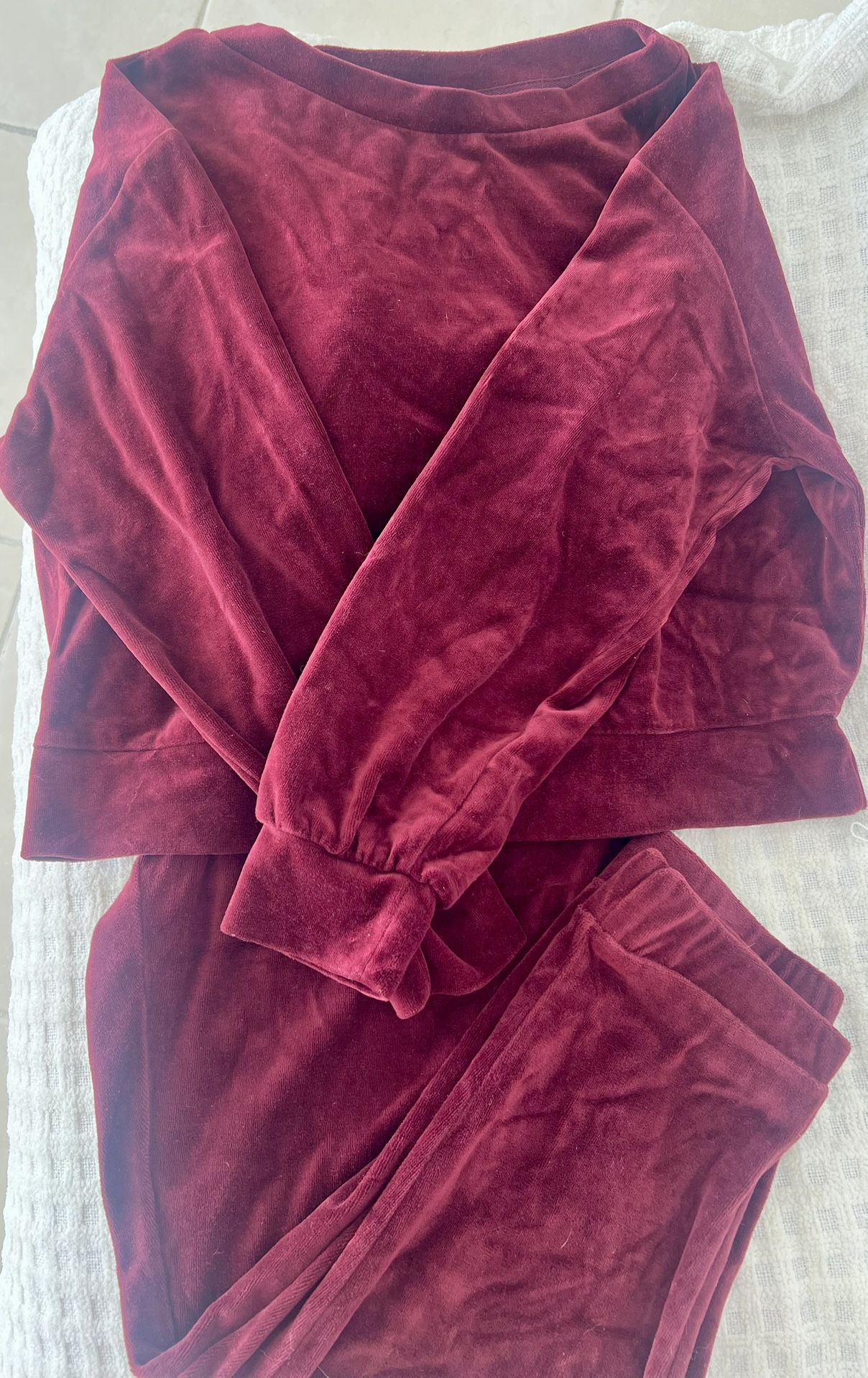 Wild Fable Plush Set – Size L – Like New