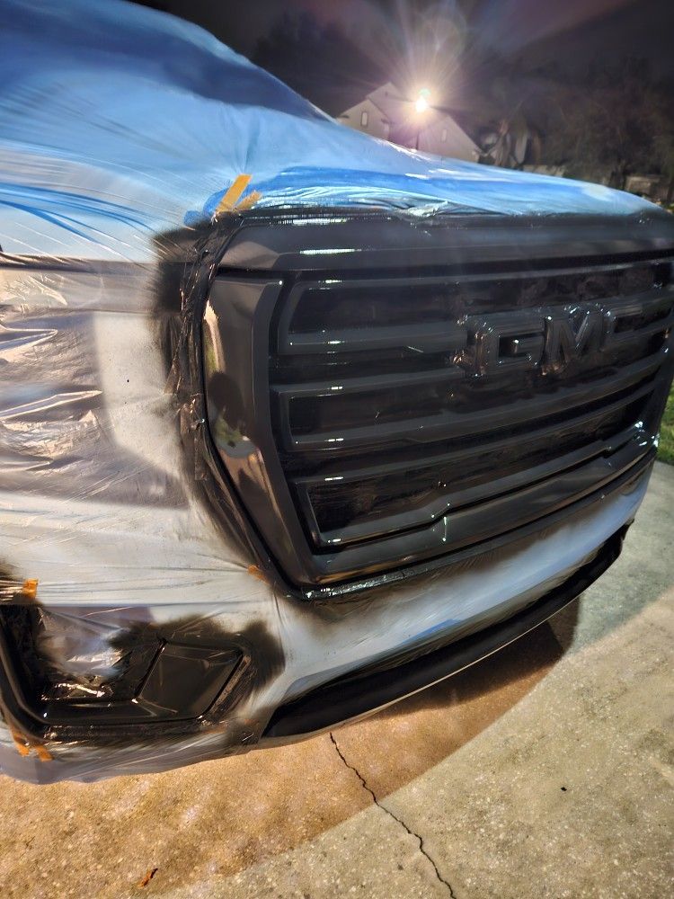 Grill/rims/bumper/calipers/headlights/taillight