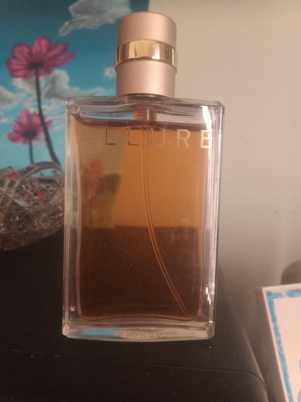 Allure By Chanel Perfume