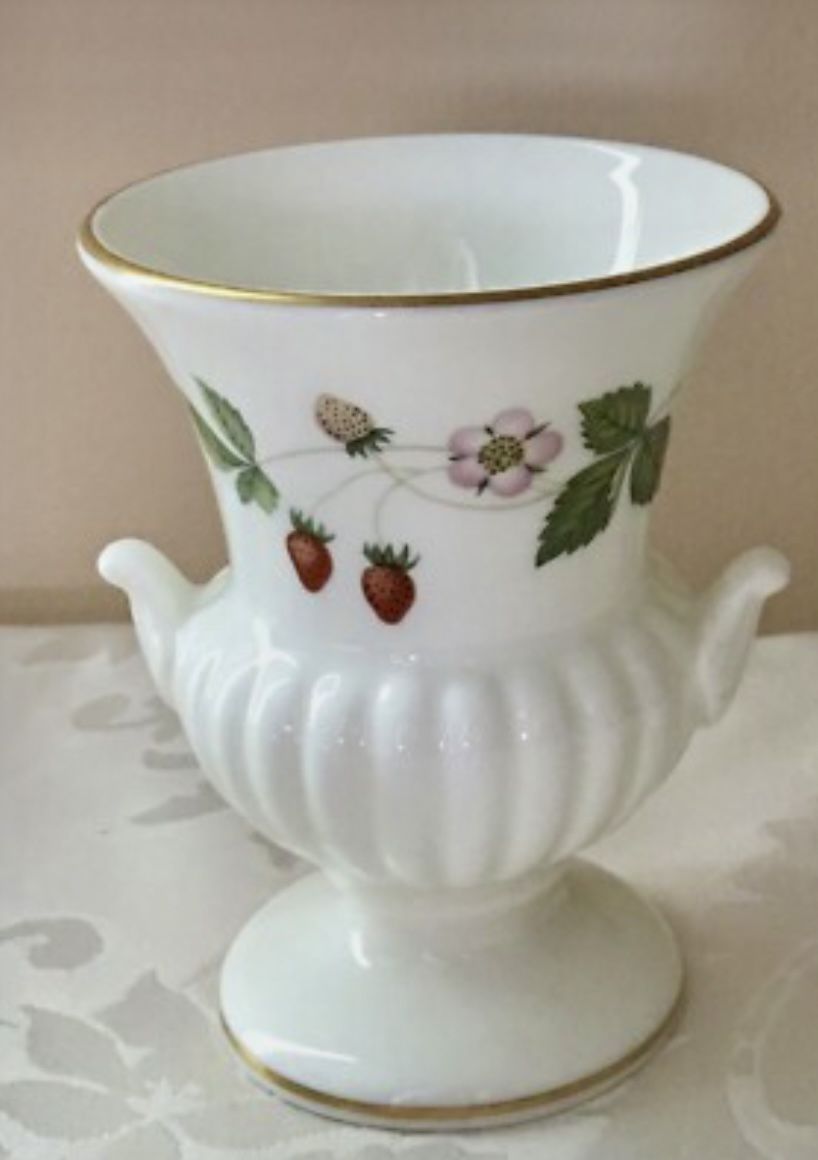 Wild Strawberry Small Footed Vase