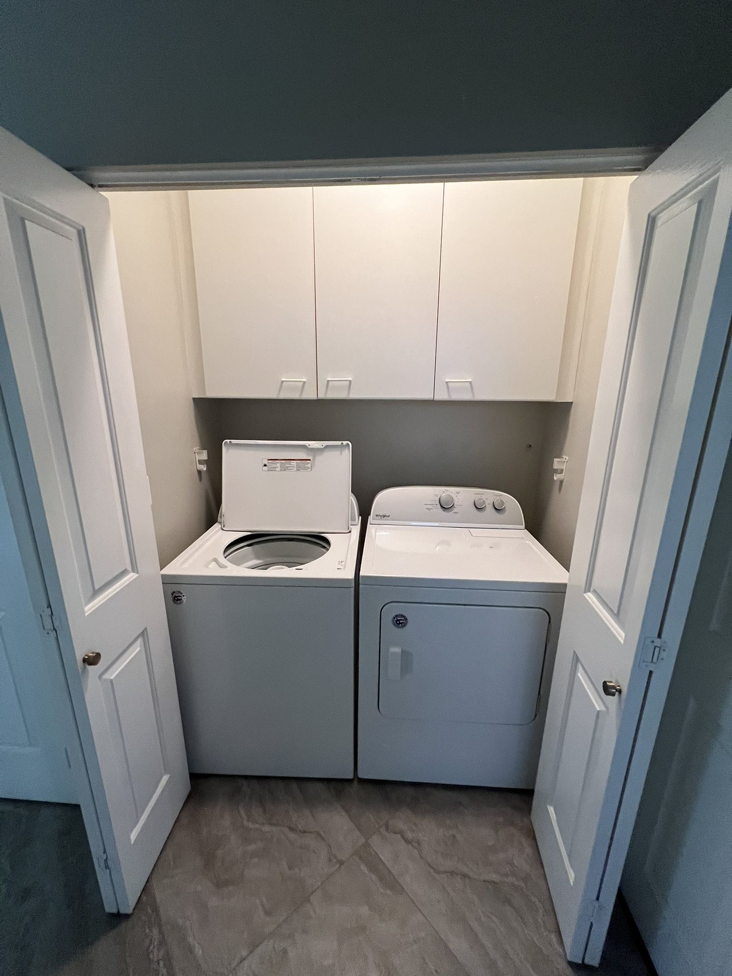 Washer & Gas Dryer