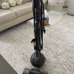 Dyson Vacuum 