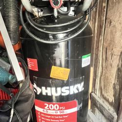 Compressor Husky 200 Psi