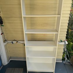 Free Bookshelf