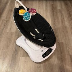 4moms mamaRoo4 Bluetooth Enabled Swing - $60 - Must Sell ASAP
