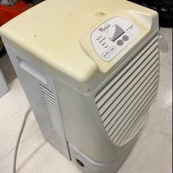 Dehumidifier 