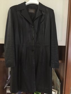 FEMALE LEATHER COAT