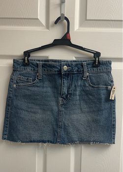 Brand new Juniors medium light wash denim mini skirt size XS