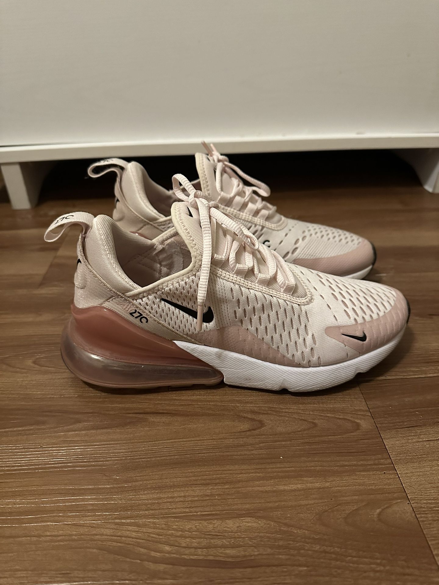 Nike Women’s Air Max 270