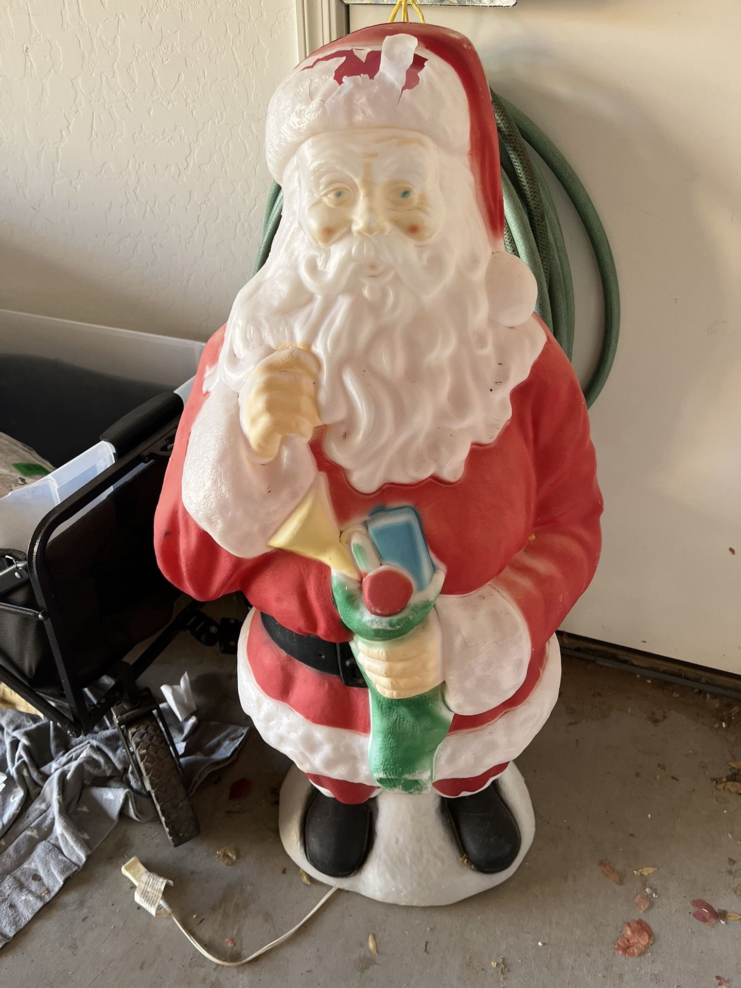 Vintage Santa Claus Blow Mold -Christmas yard Decor 