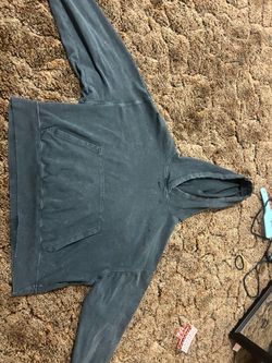 Nike cropped Gray hoodie size small