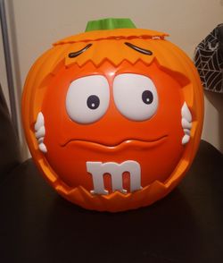 Halloween M&M Candy Bucket