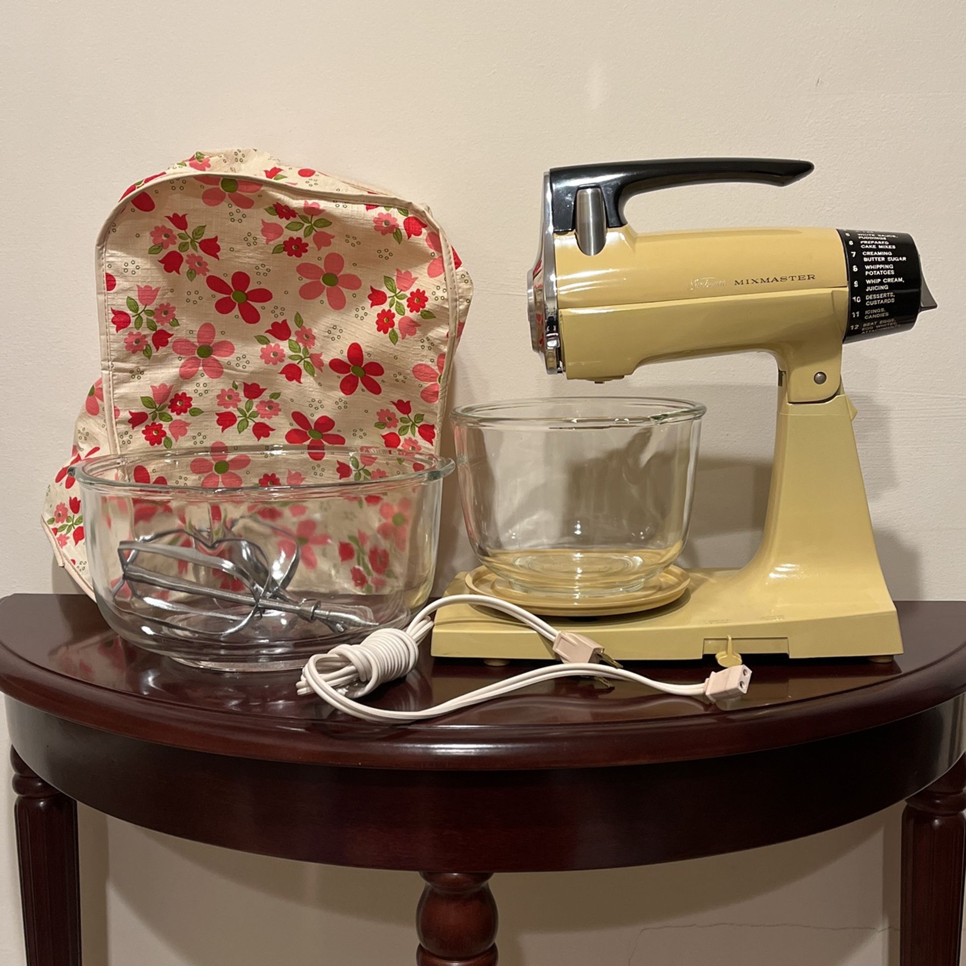 VINTAGE SUNBEAM MIXMASTER