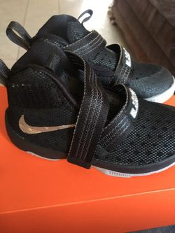 Nike Lebron toddler size 9