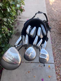 Men’s golf clubs set with a golf bag