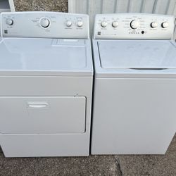 Kenmore Washer And Kenmore Eléctric Dryer 