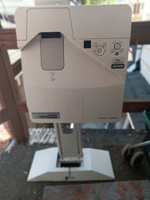 Dukane Image Pro  6136