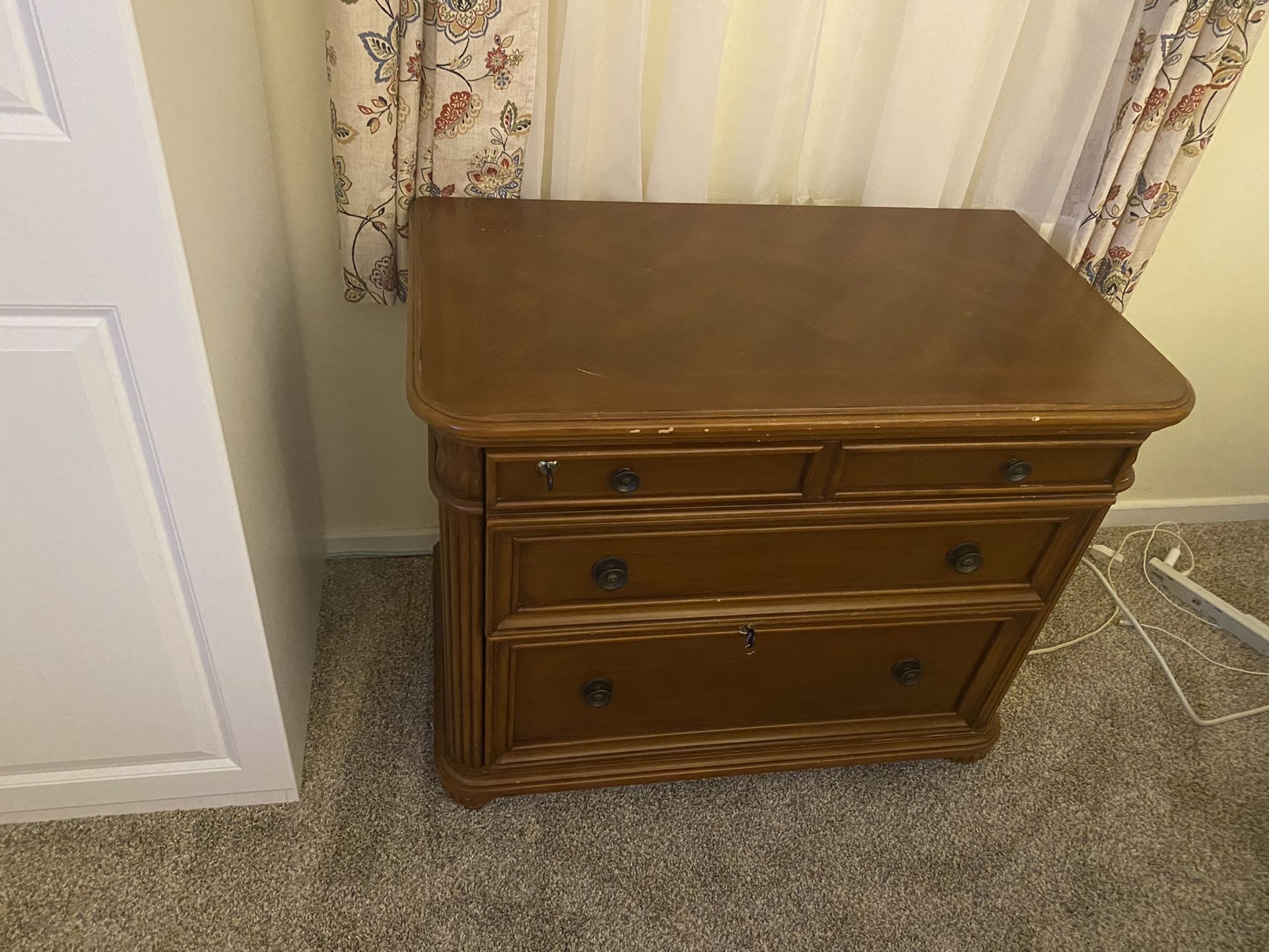 Solid Wood Lateral File Cabinet With Locks