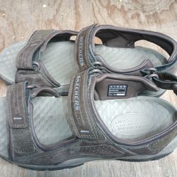 Sandals Mens Size 10