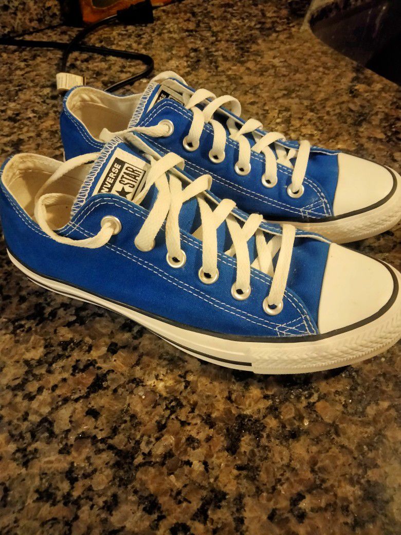Converse Low Top Size 6.5