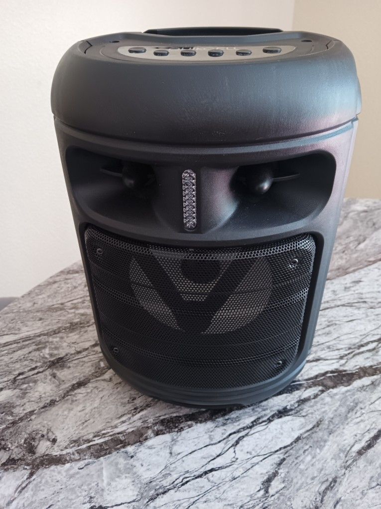 Quikcell Speaker