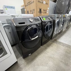 SAMSUNG LAUNDRY SET WASHER AND GAS DRYER STACKABLE OR SIDE TO SIDE