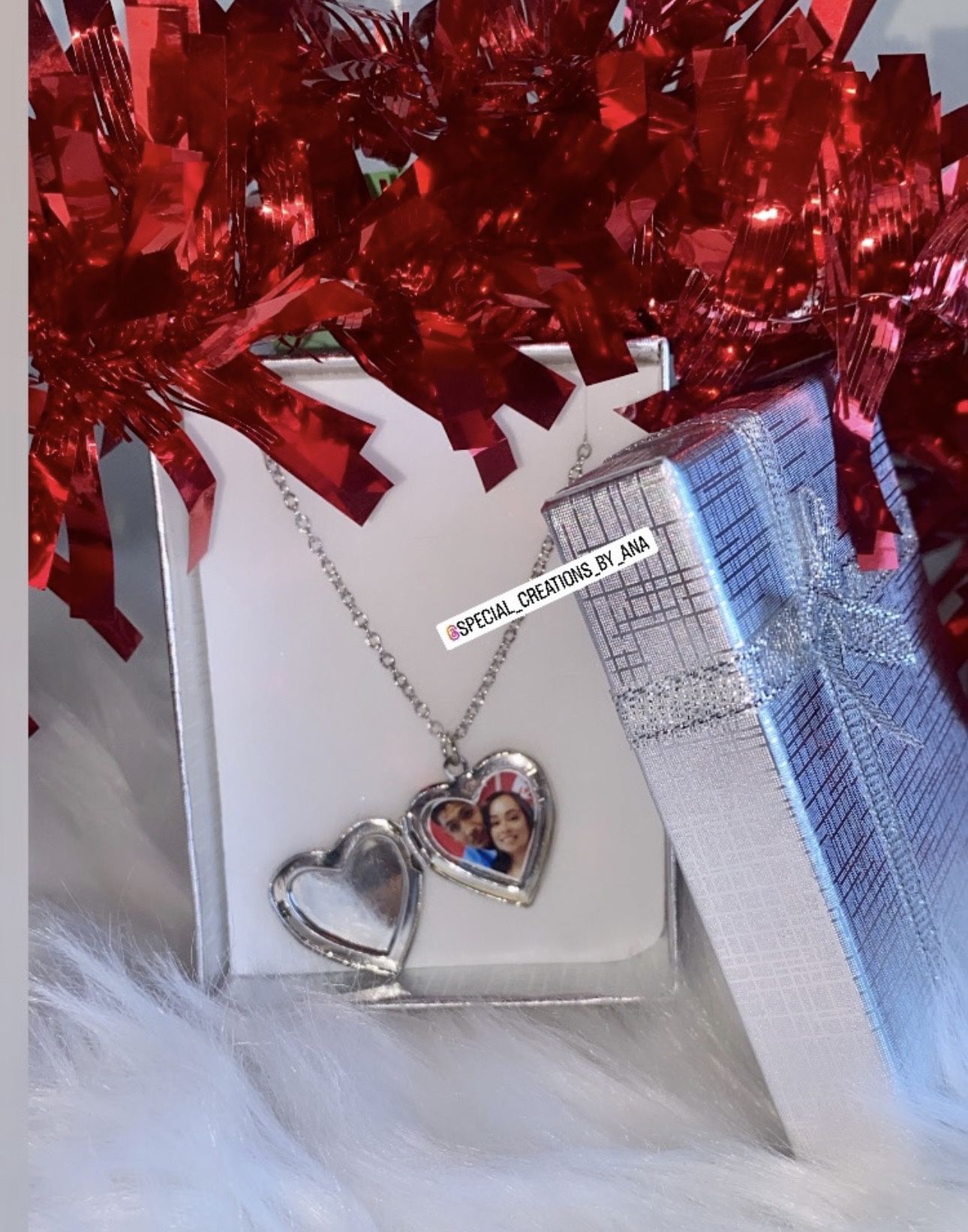 Personalized Heart Locket Necklace ❤️🔥🎁 Beautiful gift for Valentine’s Day