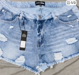 Fashion Nova “ Mind Ya Business “ Denim Shorts