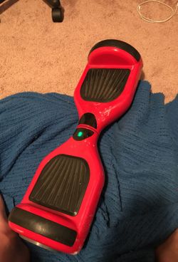 Hover board works perfectly fine scratches on the bottom comes with charger
