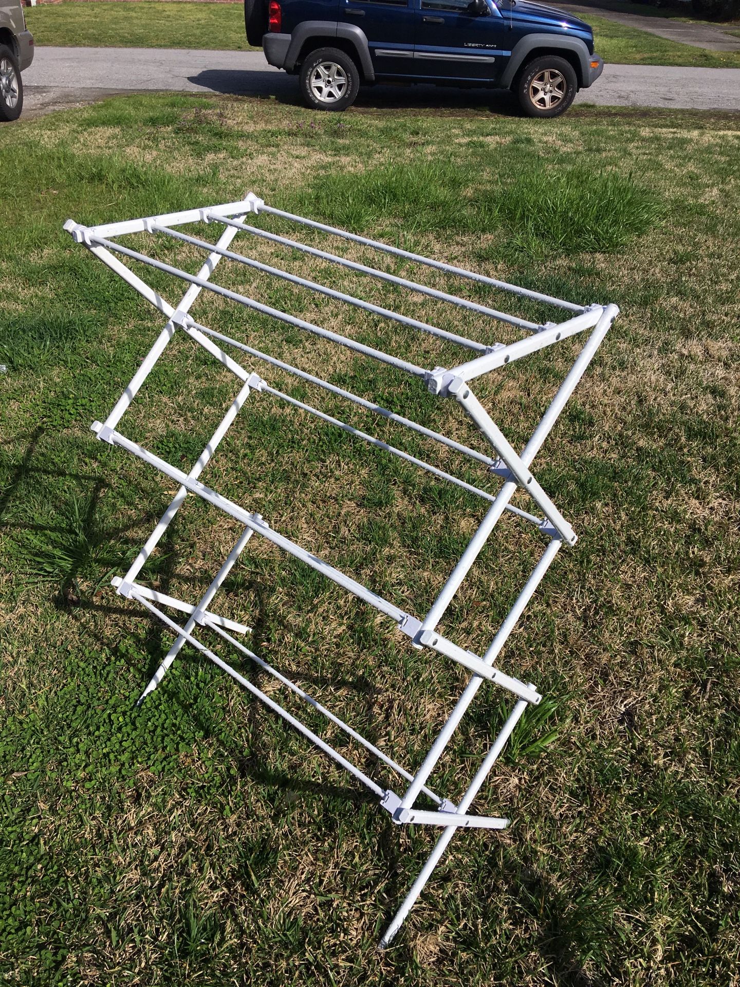 Portable Clothes Line/Rack - Towel Rack- Solar Clothes Line