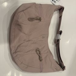 Lululemon slouchy sling bag pink 