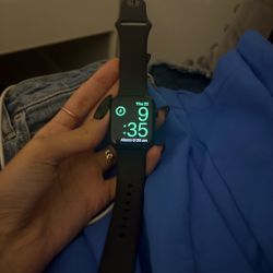Apple Watch SE 40 mm Black