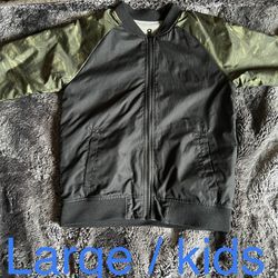 Windbreaker jacket