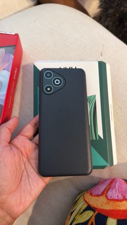 FREE Phone & AT&T Service 1 year