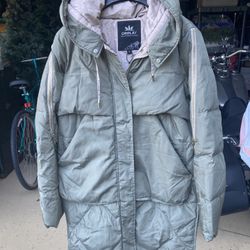 OROLAY Army/Olive HD Puffer Down Parka. Amazon Coat Ladies Small