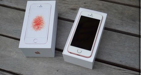 iPhone SE fully unlocked