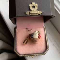 Juicy Couture Charm