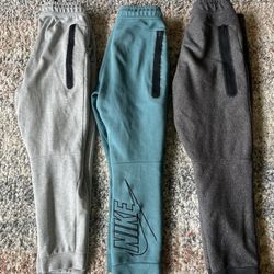 Nike Tech Boys Pants