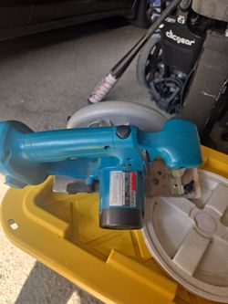 Makita circular saw