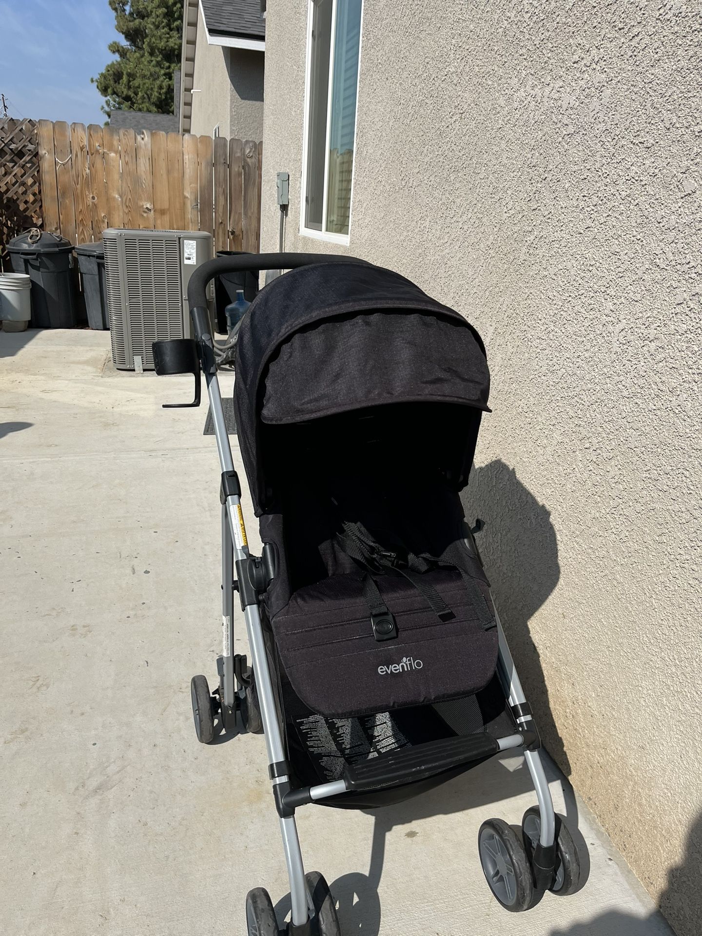 Evenflo Reversi Lightweight Reversible Stroller