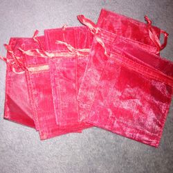 10 Wilton Sachets Bags. Sheer, Shimmering, Drawstring Bags.