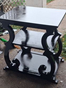 Tiered black end table
