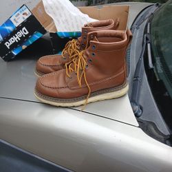 DieHard soft-toe work boots size 9