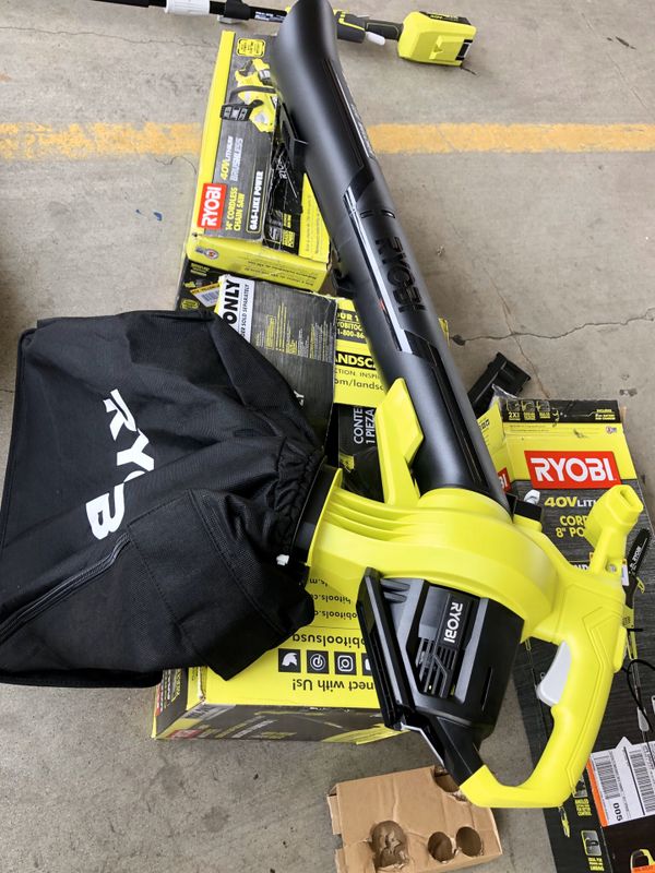 RYOBI 40Volt LithiumIon Cordless Battery Leaf Vacuum/Mulcher (Tool