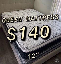 Queen size pillow top mattress