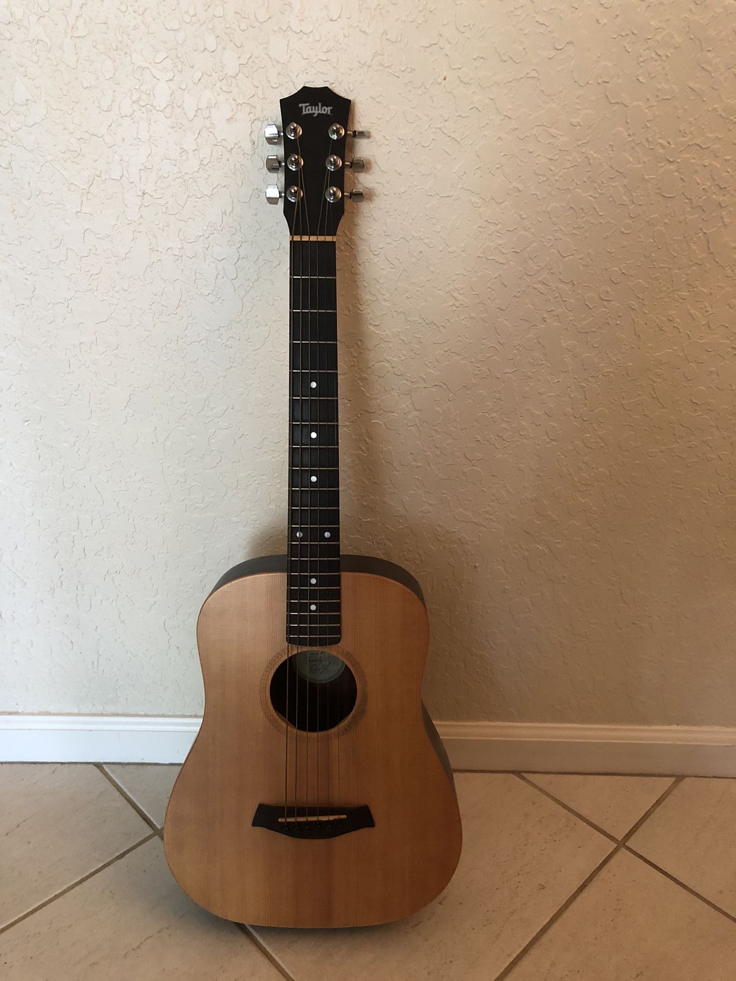 Taylor - Electric Acoustic Guitar Baby Taylor 301-R