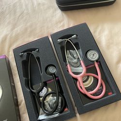 New Stethoscopes With Case